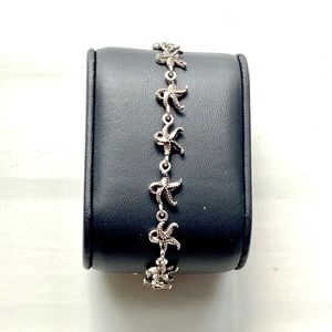BeYou starfish sterling link bracelet